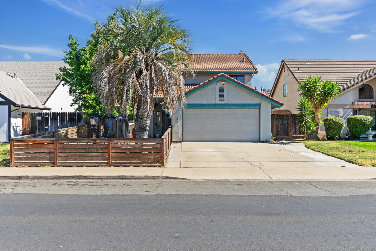 2501 Merle Avenue Modesto, CA 95355 - Photo 2 of 40