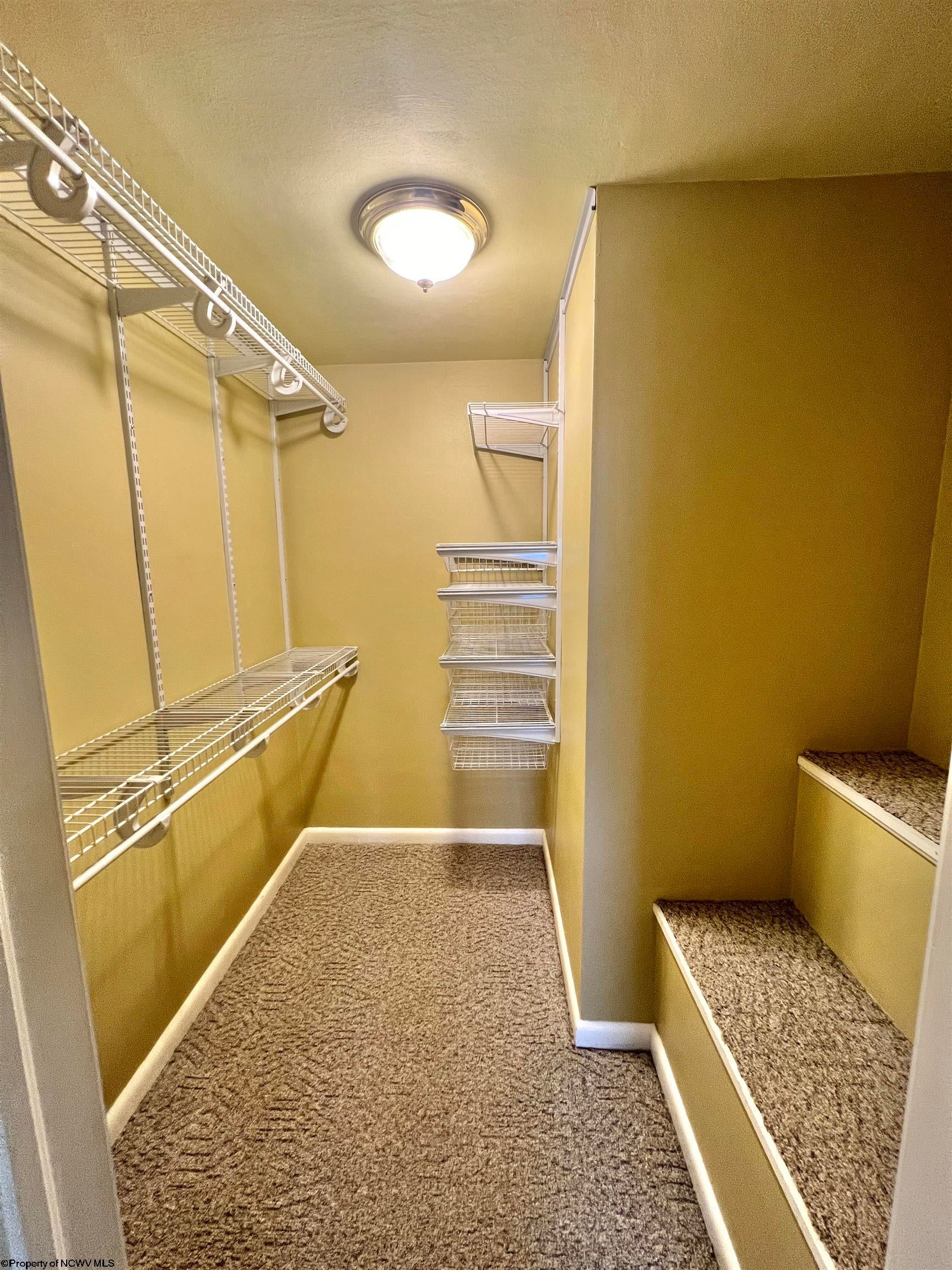 202 Ridgeway Drive Bridgeport, WV 26330 - Photo 36 of 50 Gallery Image 36