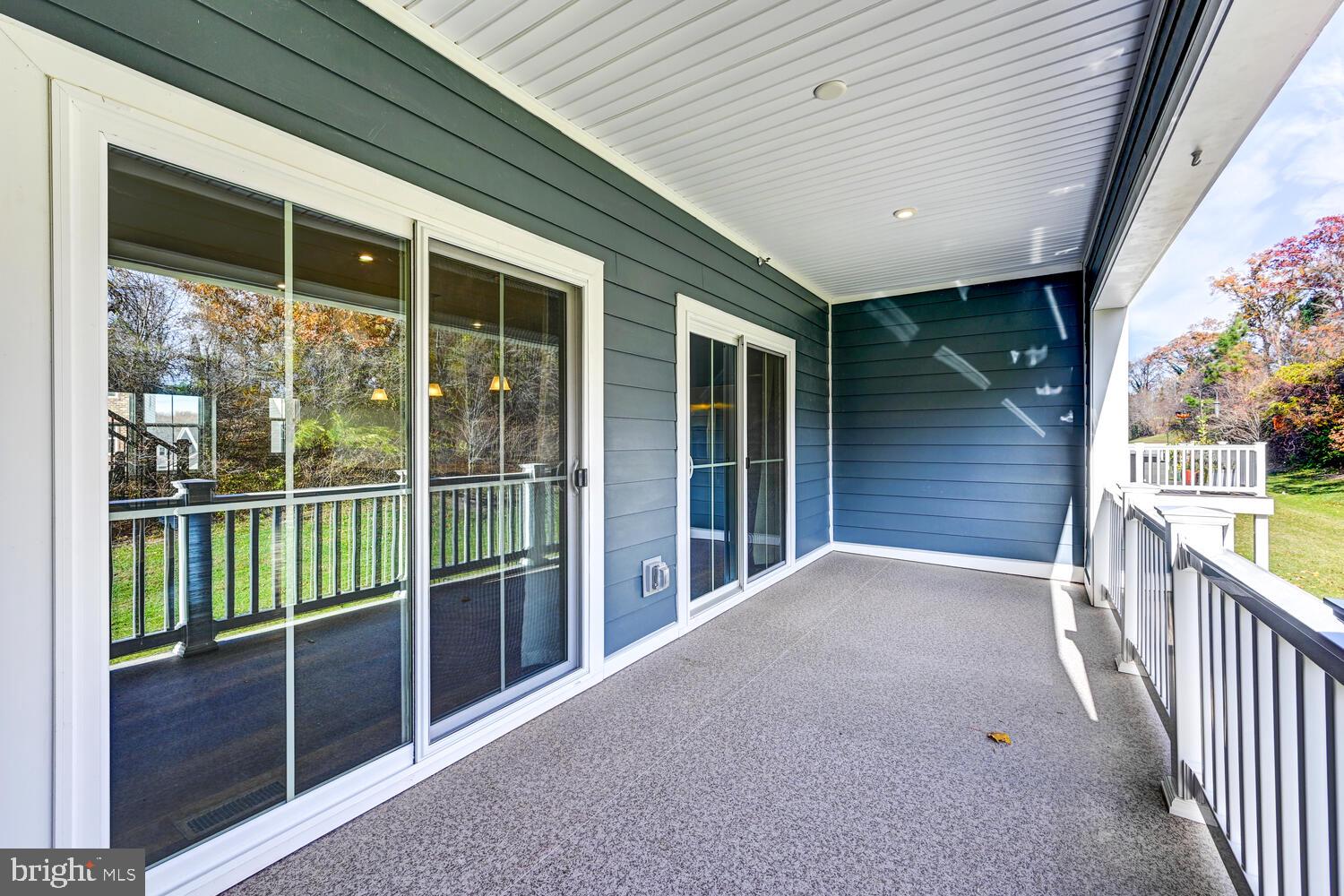 10866 Beckenham Street Baltimore, MD 21220 - Photo 12 of 45 Great way to listen to songbords