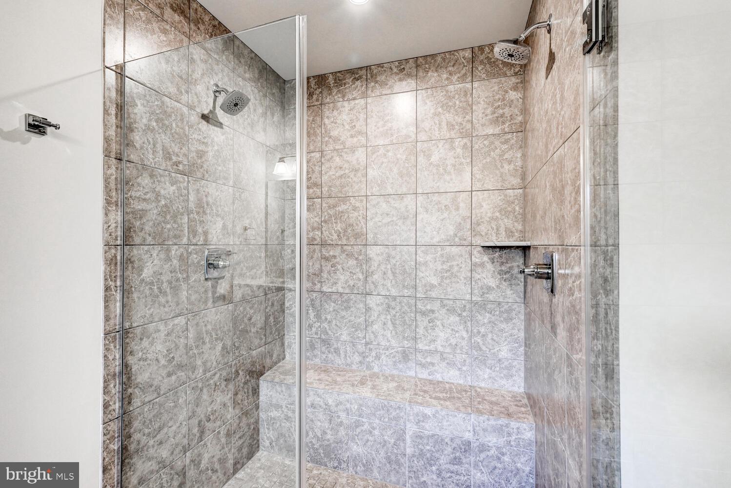 10866 Beckenham Street Baltimore, MD 21220 - Photo 17 of 45 Stunning Shower