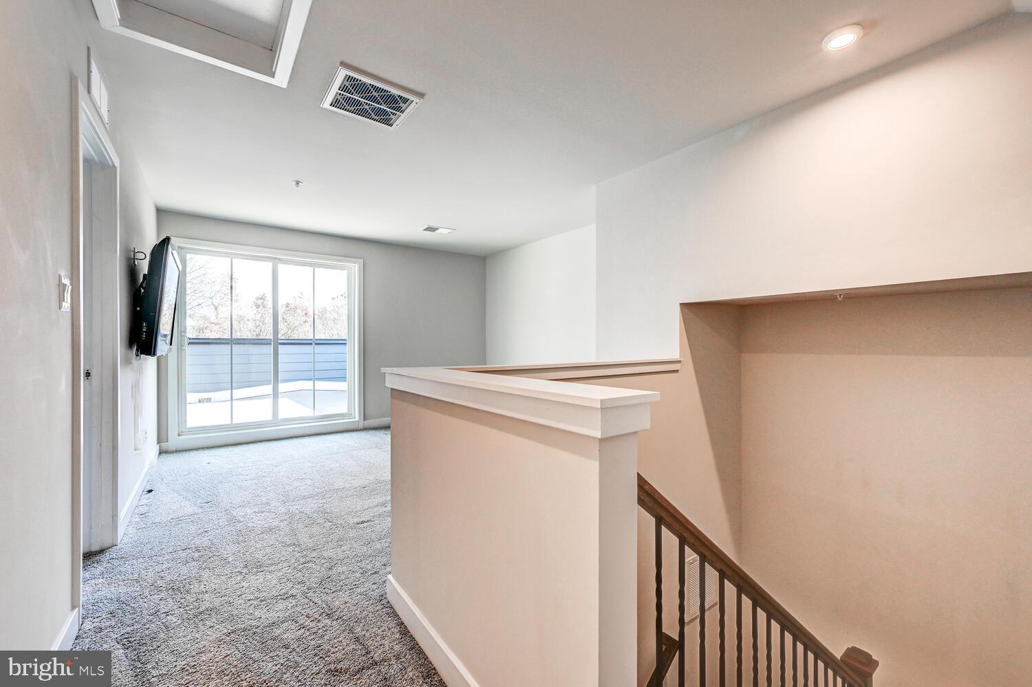 10866 Beckenham Street Baltimore, MD 21220 - Photo 24 of 45 Upper area with 4th BR