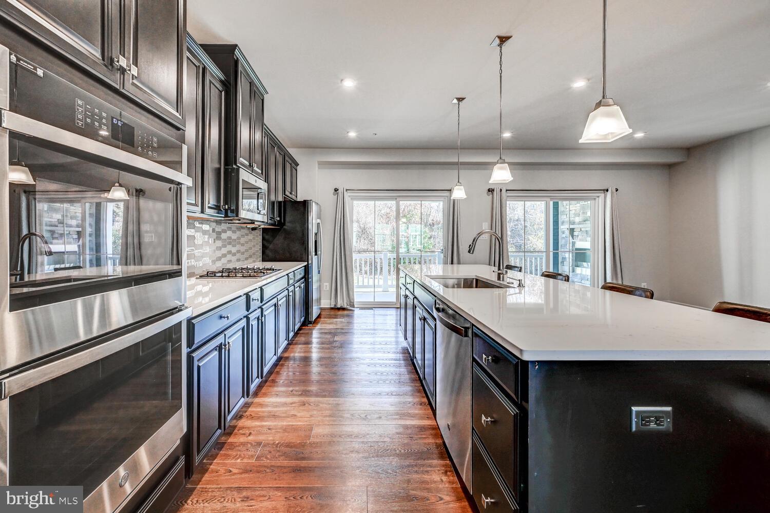 10866 Beckenham Street Baltimore, MD 21220 - Photo 5 of 45 This kitchen will amaze you