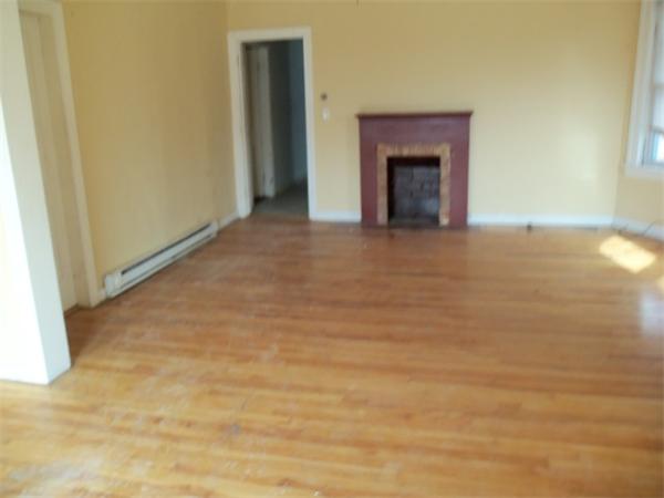 51 Hitchcock Road Worcester, MA 01603 - Photo 3 of 7 Gallery Image 3