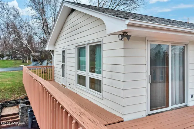 $439,216 | 144 Horizon View Drive, East Greenbush, NY 12061