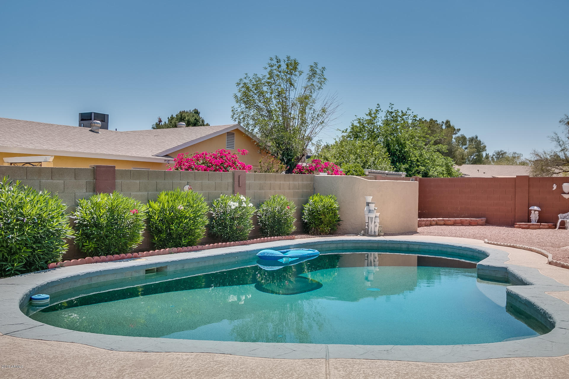 4815 South Roberts Road Tempe, AZ 85283 - Photo 23 of 26 South-42