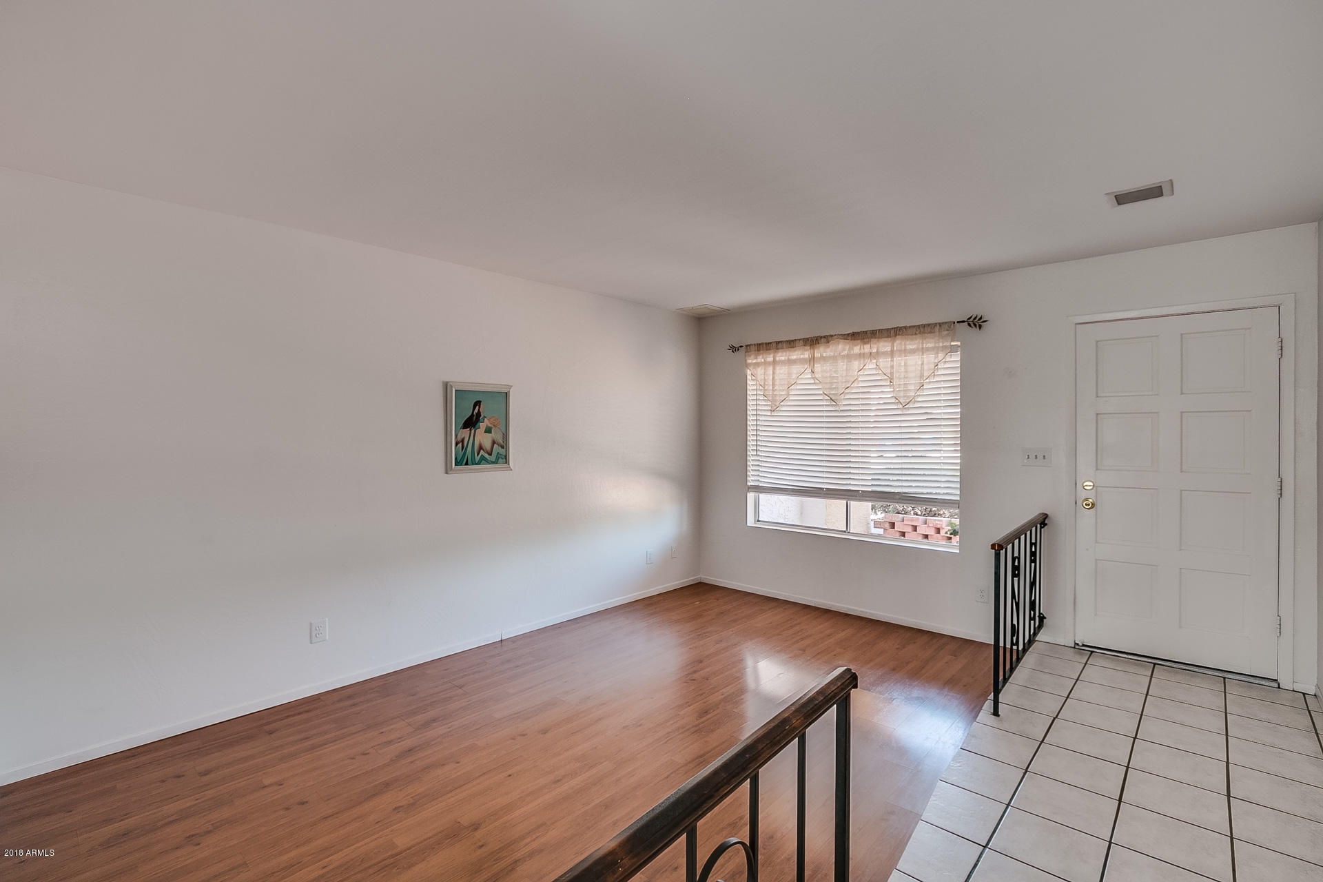 4815 South Roberts Road Tempe, AZ 85283 - Photo 5 of 26 South-9