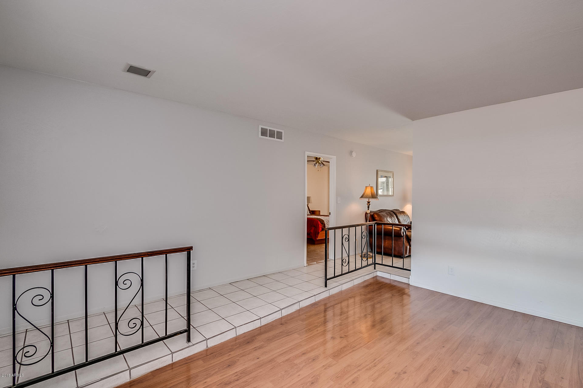 4815 South Roberts Road Tempe, AZ 85283 - Photo 6 of 26 South-10