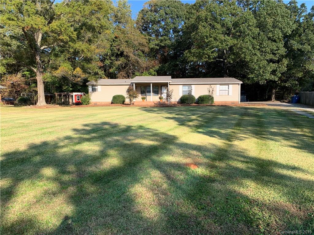11309 Flowes Store Road Midland, NC 28107 - Photo 3 of 28 Gallery Image 3