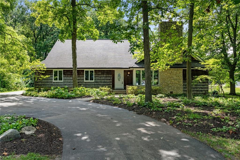 5280 Channing Road Indianapolis, IN 46226 - Photo 3 of 28 Gallery Image 3