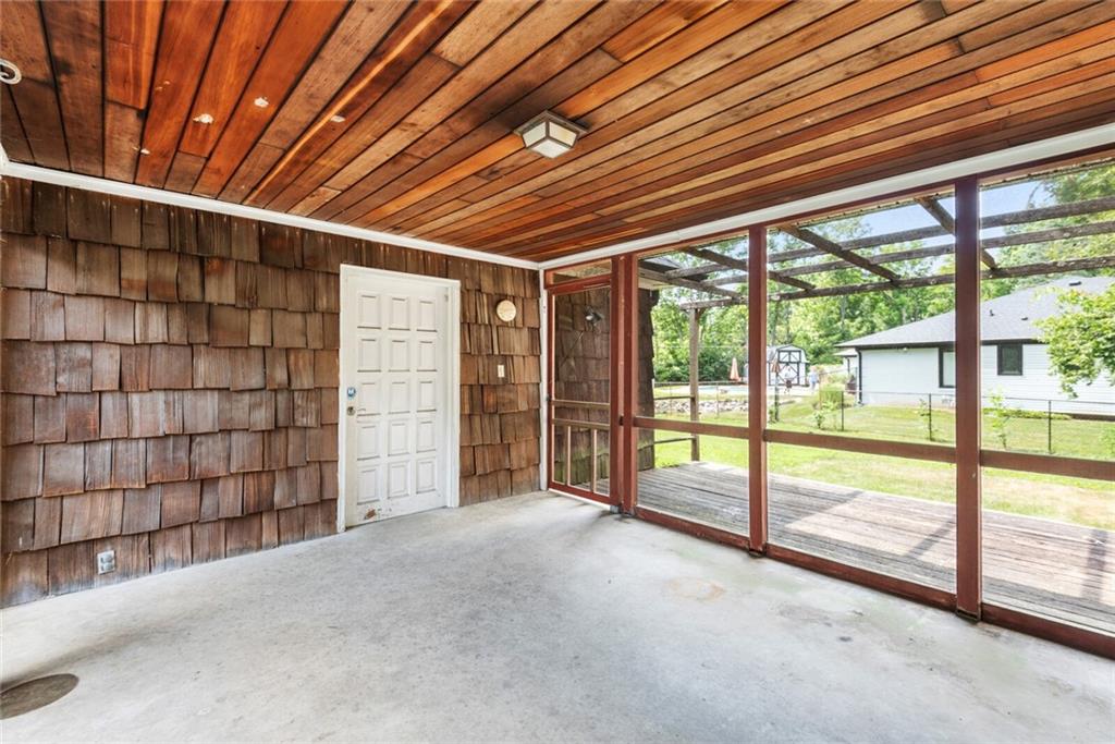 5280 Channing Road Indianapolis, IN 46226 - Photo 22 of 28 Gallery Image 22