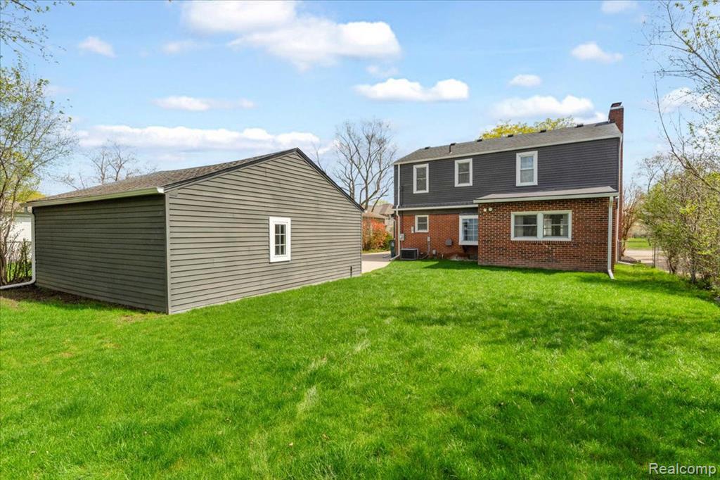4216 Sheffield Road Royal Oak, MI 48073 - Photo 42 of 43 Gallery Image 42