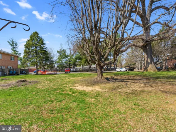 $240,000 | 1334 Rolling Glen Drive, Unit 22, Upper Chichester, PA 19061