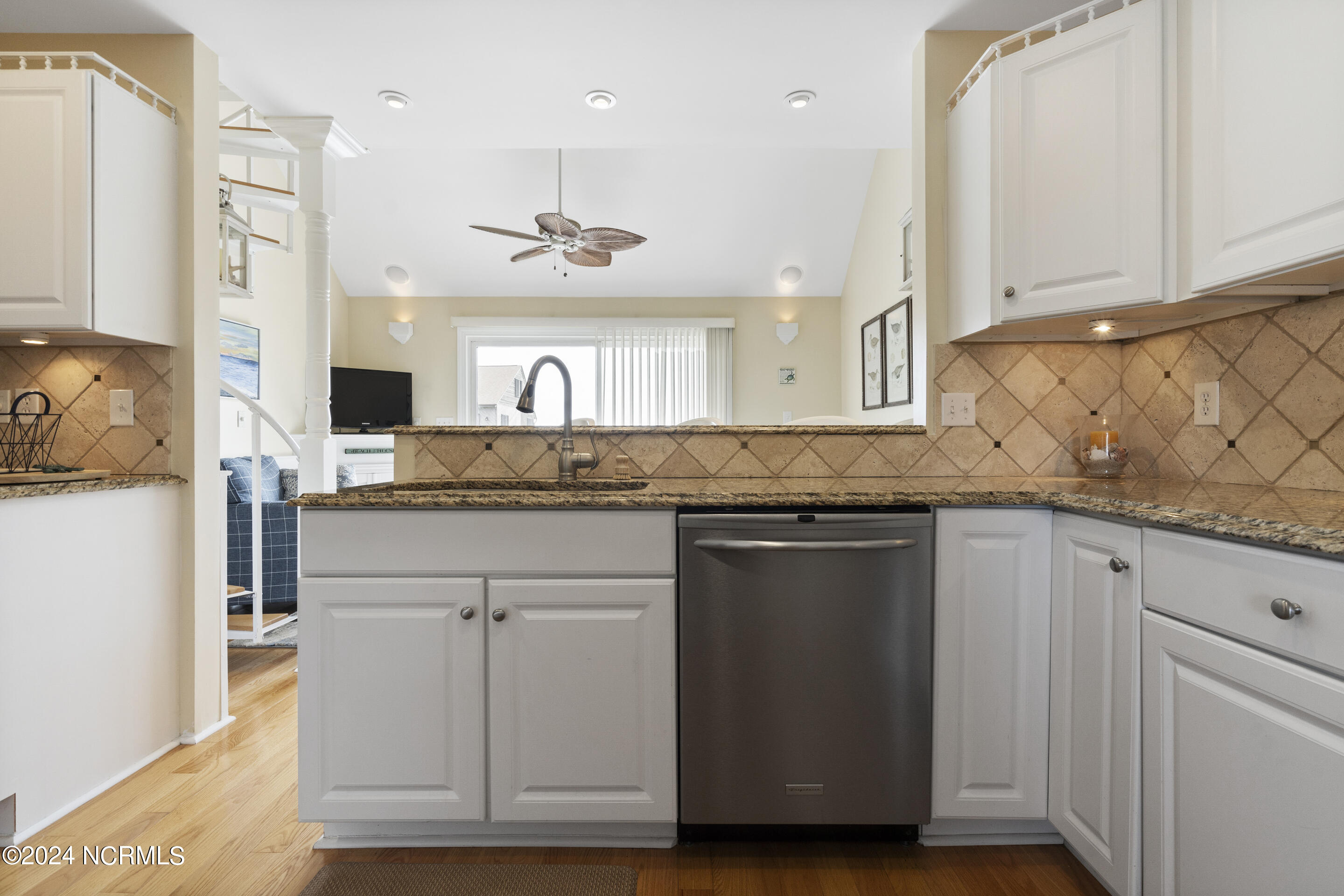 886 New River Inlet Road, Unit 47 North Topsail Beach, NC 28460 - Photo 14 of 54 Kitchen