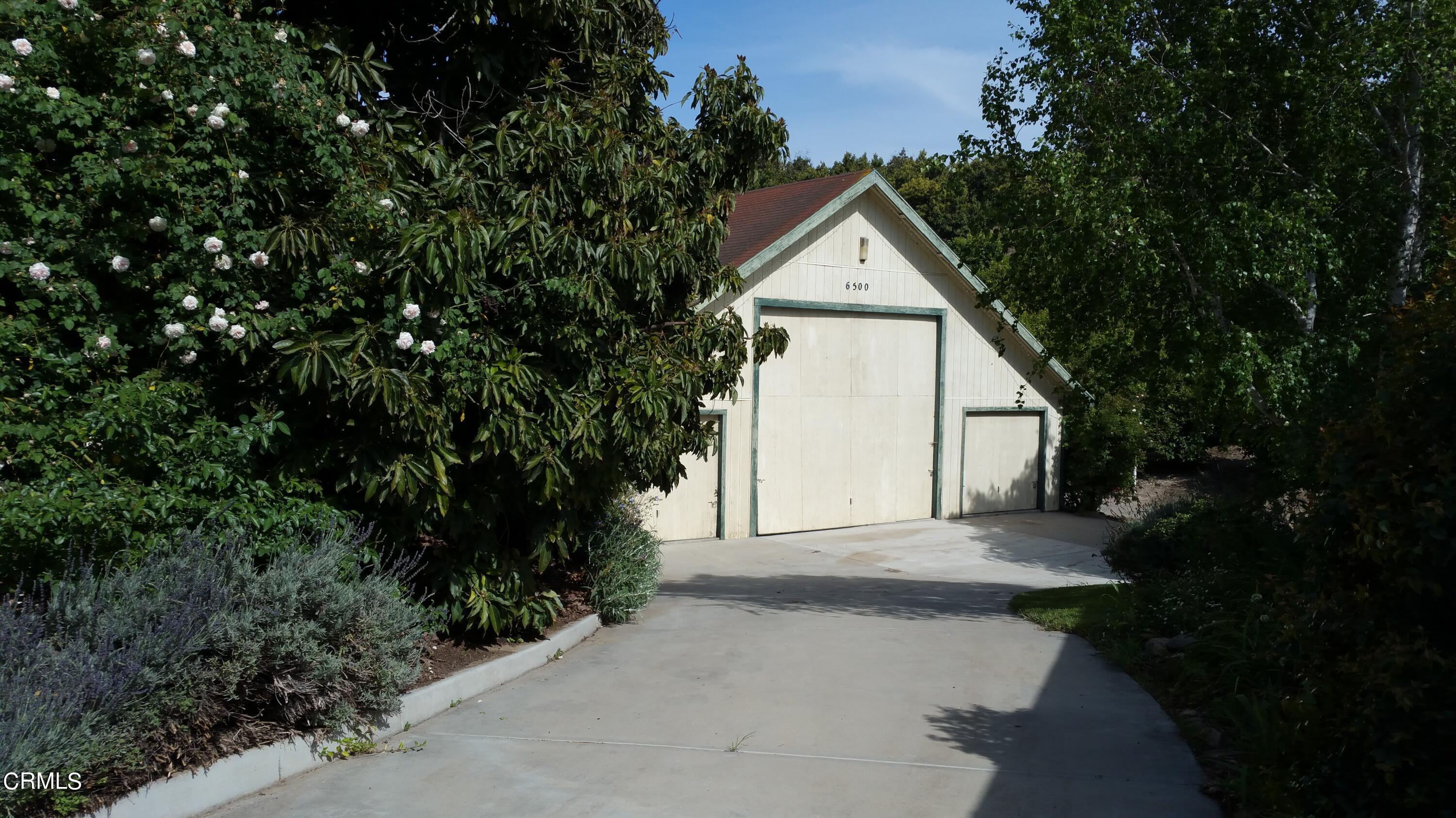 6500 Chagall Drive Moorpark, CA 93021 - Photo 39 of 40 20160327_152332