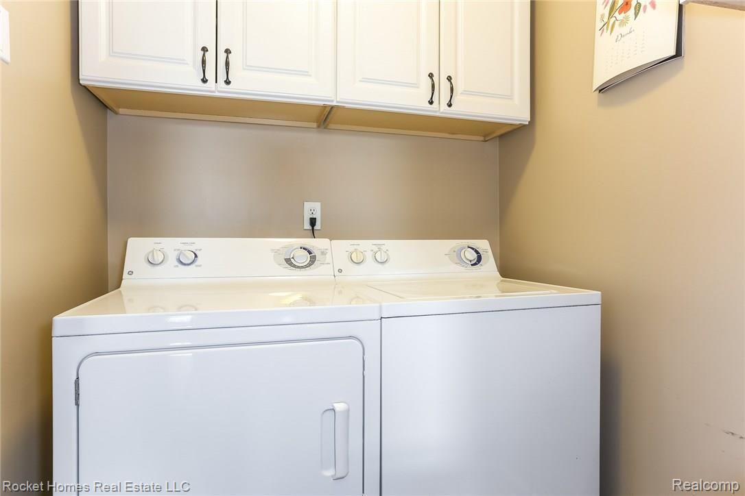 5301 Brookemonte Circle Rochester, MI 48306 - Photo 22 of 30 023-Laundry_Room-5174720-medium.jpg
