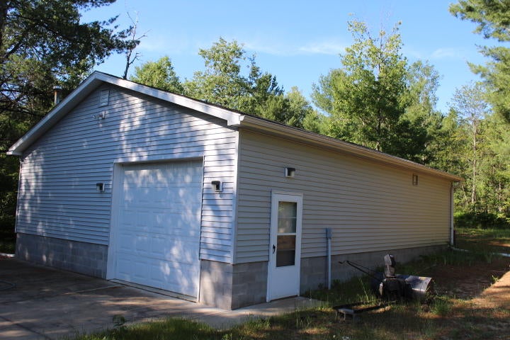 4033 Lake Manuka Road Gaylord, MI 49735 - Photo 6 of 34 Gallery Image 6