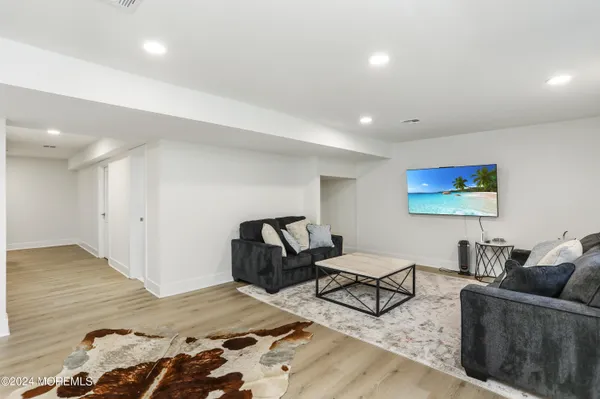 $1,870,000 | 140 Curtis Place, Manasquan, NJ 08736