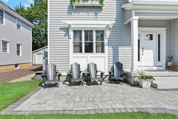 $1,870,000 | 140 Curtis Place, Manasquan, NJ 08736