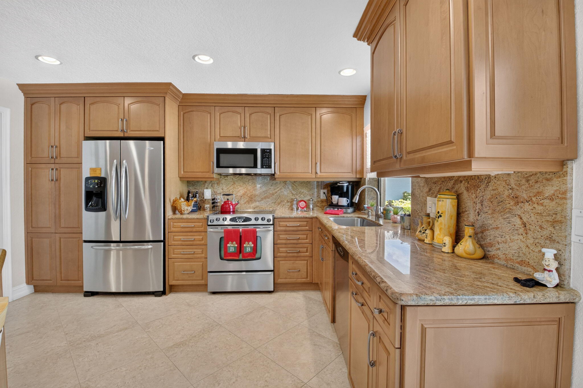 19600 Sedgefield Terrace Boca Raton, FL 33498 - Photo 12 of 46 13-web-or-mls-013_DSC_7219