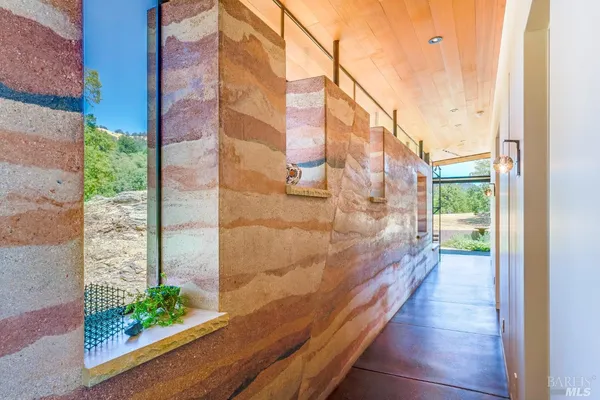 $3,495,000 | 24000 Fig Tree Lane, Hopland, CA 95449