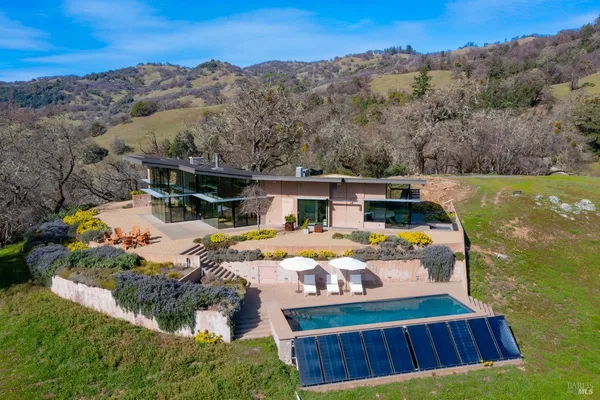 $3,495,000 | 24000 Fig Tree Lane, Hopland, CA 95449