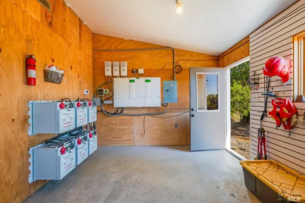 $3,495,000 | 24000 Fig Tree Lane, Hopland, CA 95449