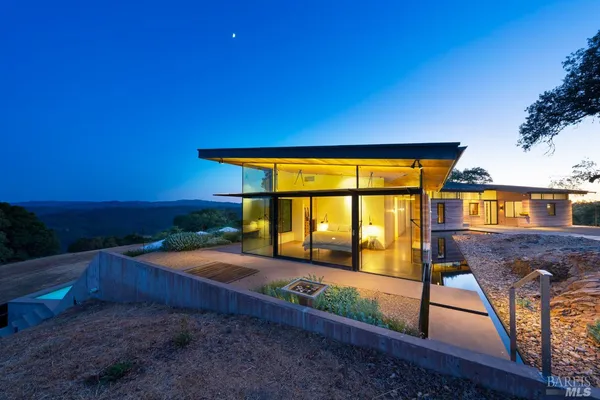 $3,495,000 | 24000 Fig Tree Lane, Hopland, CA 95449