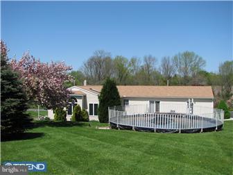 4551 Campbell Road Pennsburg, PA 18073 - Photo 4 of 12 Gallery Image 4