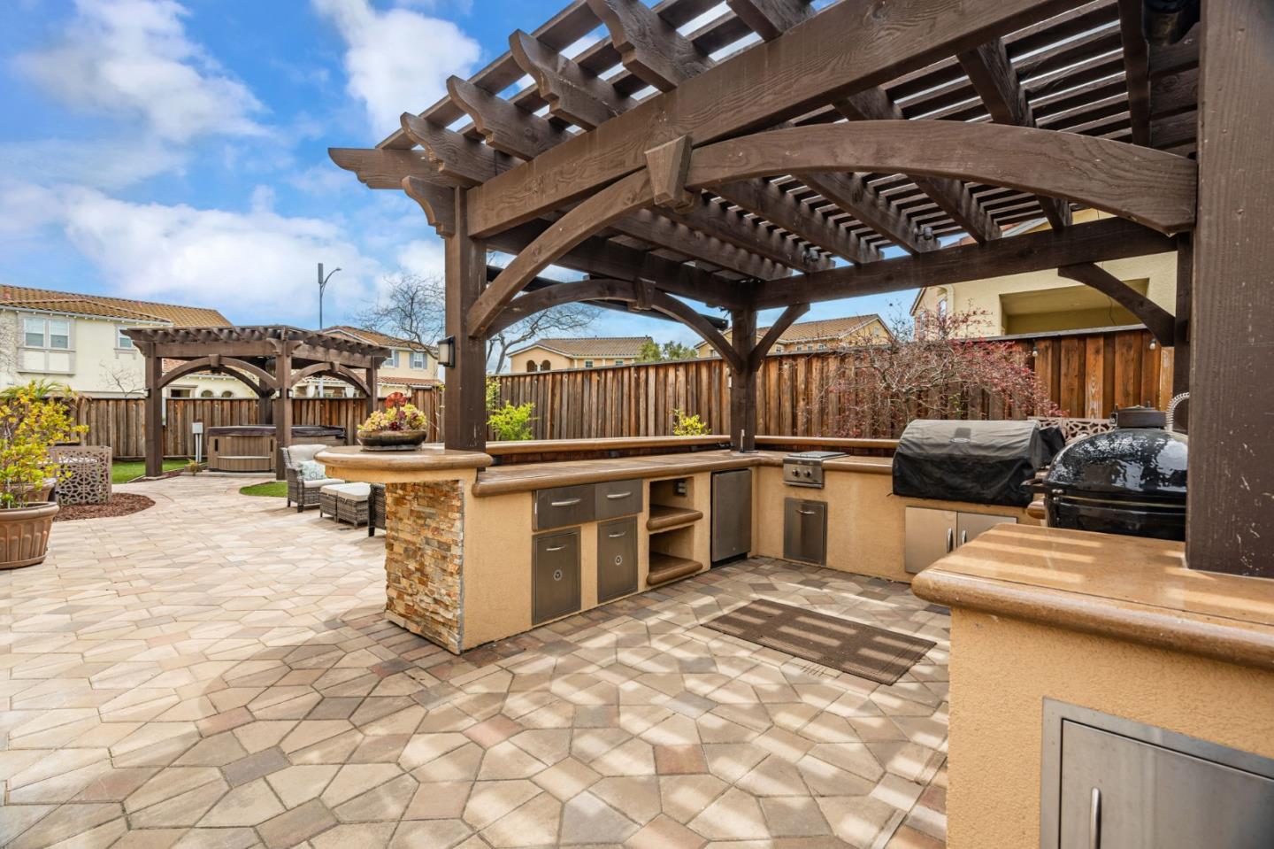 6525 Gravina Loop San Jose, CA 95138 - Photo 2 of 63