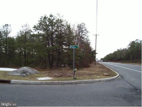 105 Hull Road Manahawkin, NJ 08050 - Photo 7 of 12
