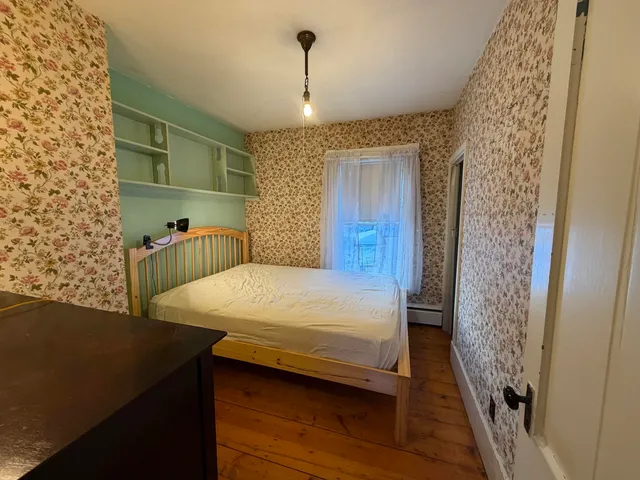 $195,500 | 27 School Street, Guilford, ME 04443