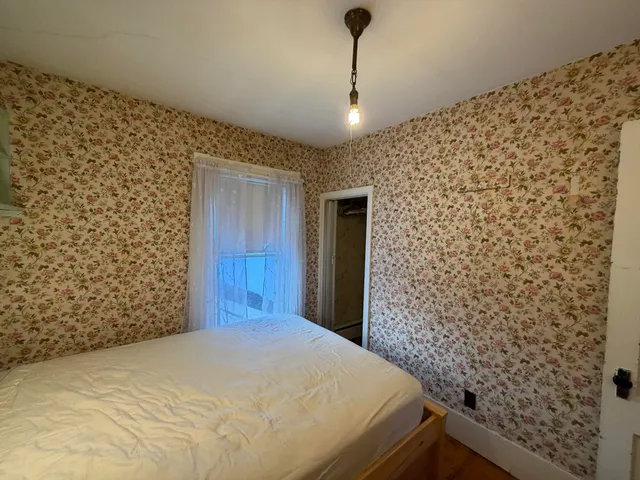 $195,500 | 27 School Street, Guilford, ME 04443