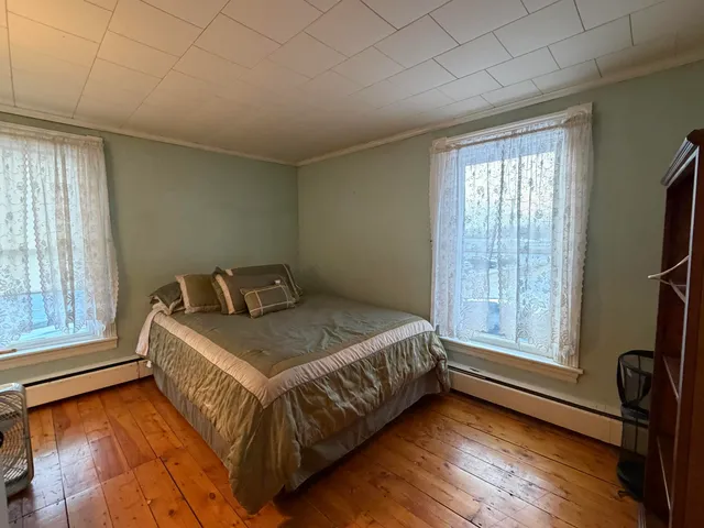 $195,500 | 27 School Street, Guilford, ME 04443