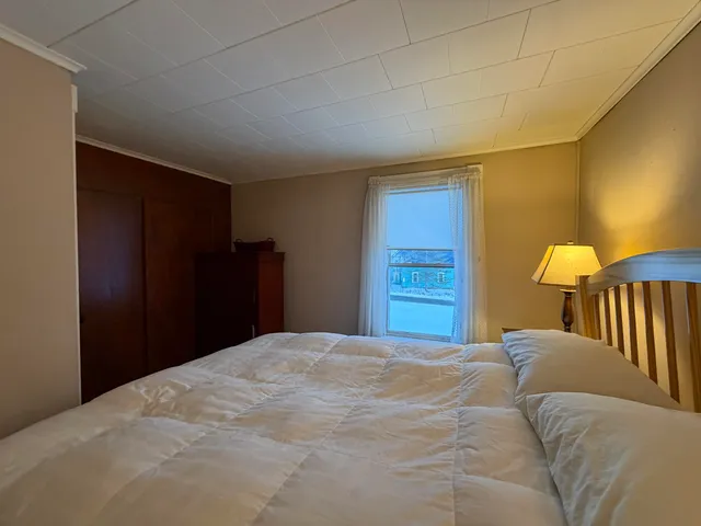 $195,500 | 27 School Street, Guilford, ME 04443