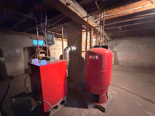 $195,500 | 27 School Street, Guilford, ME 04443