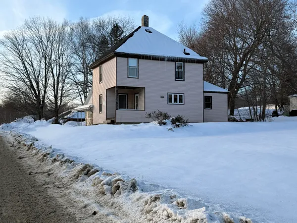 $165,000 | 27 School Street, Guilford, ME 04443