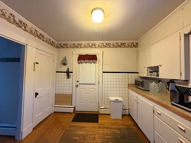 $195,500 | 27 School Street, Guilford, ME 04443