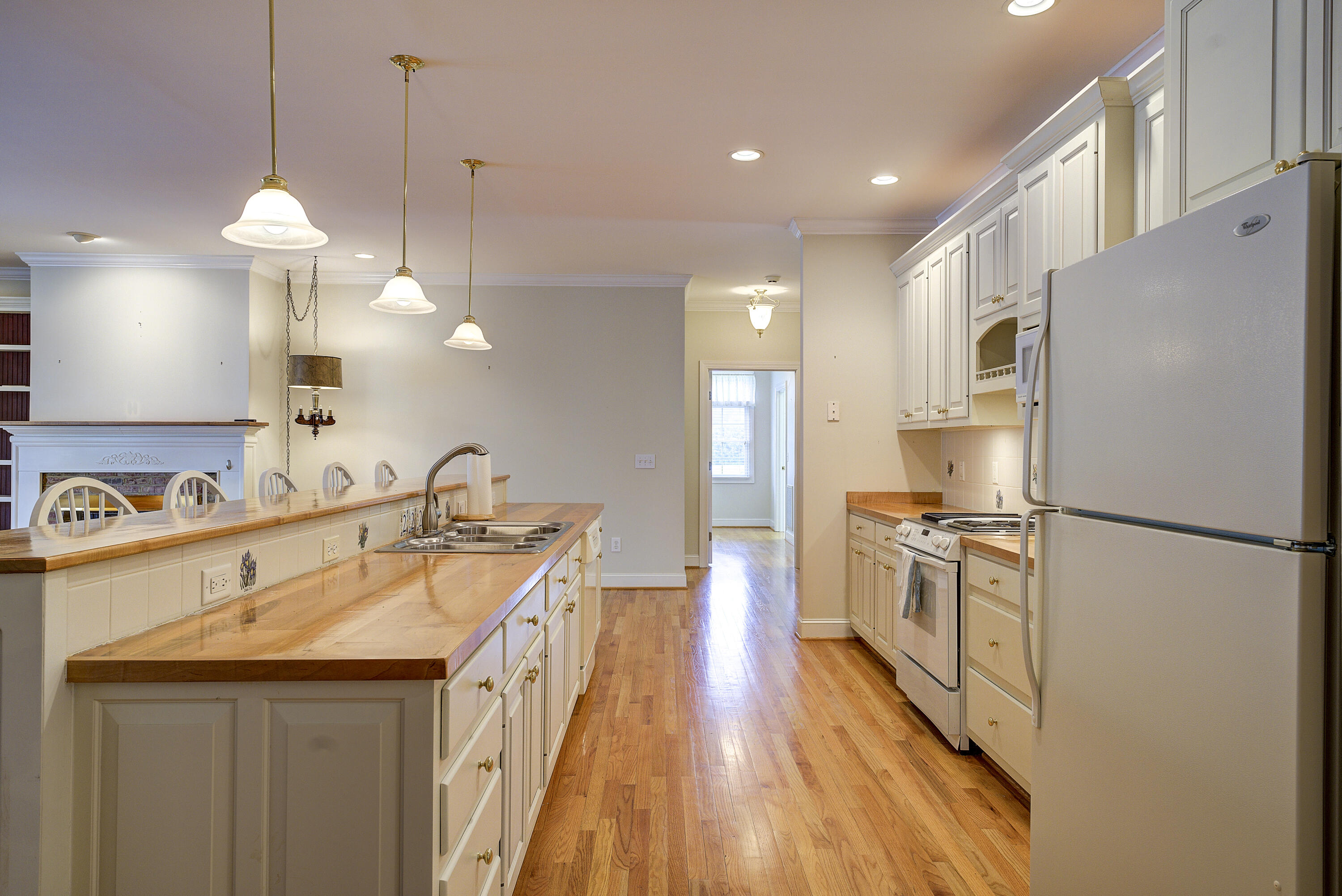 824 9th Street Erwin, TN 37650 - Photo 13 of 57 Ninth-28