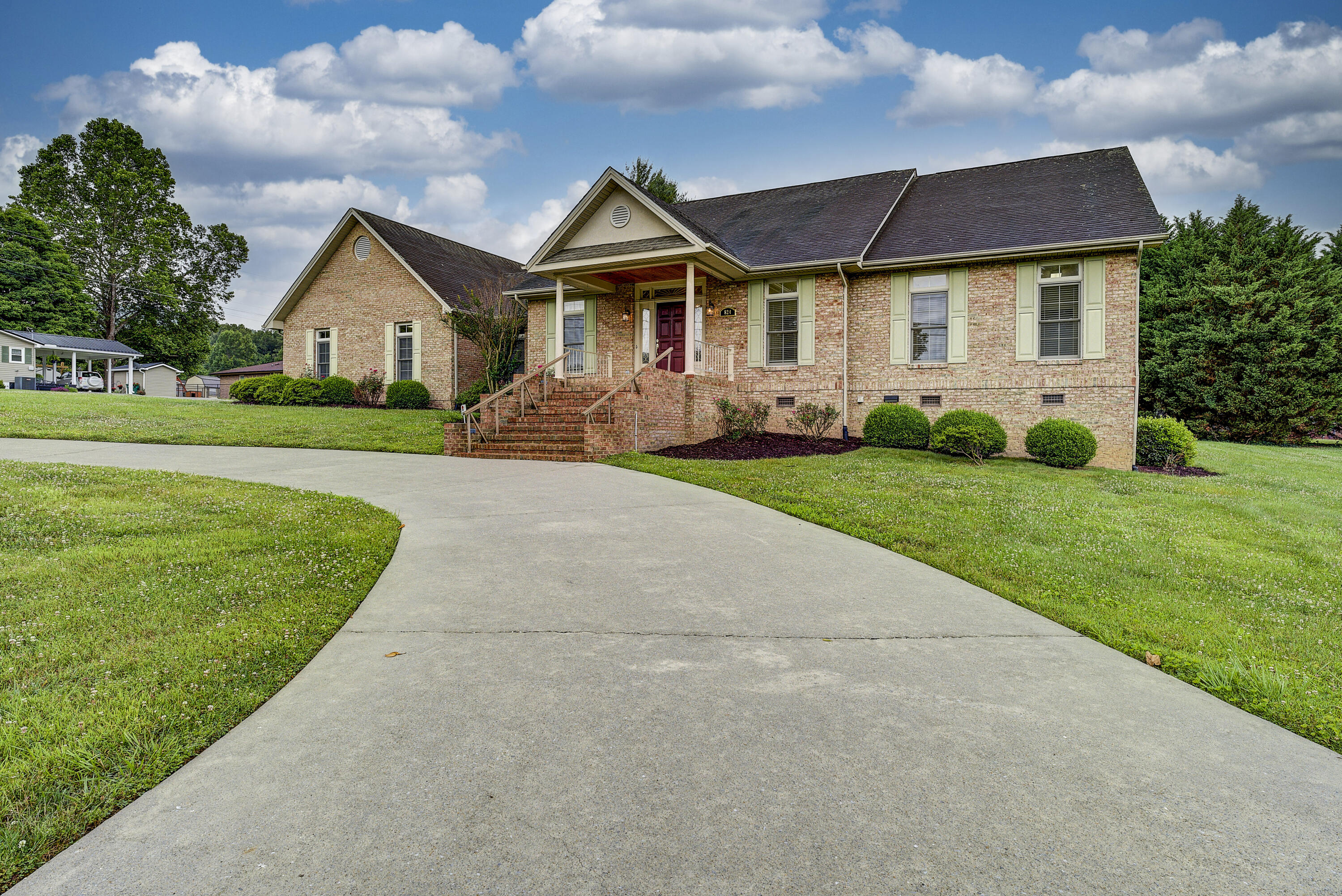 824 9th Street Erwin, TN 37650 - Photo 2 of 57 NinthStexteriorsSKY-7