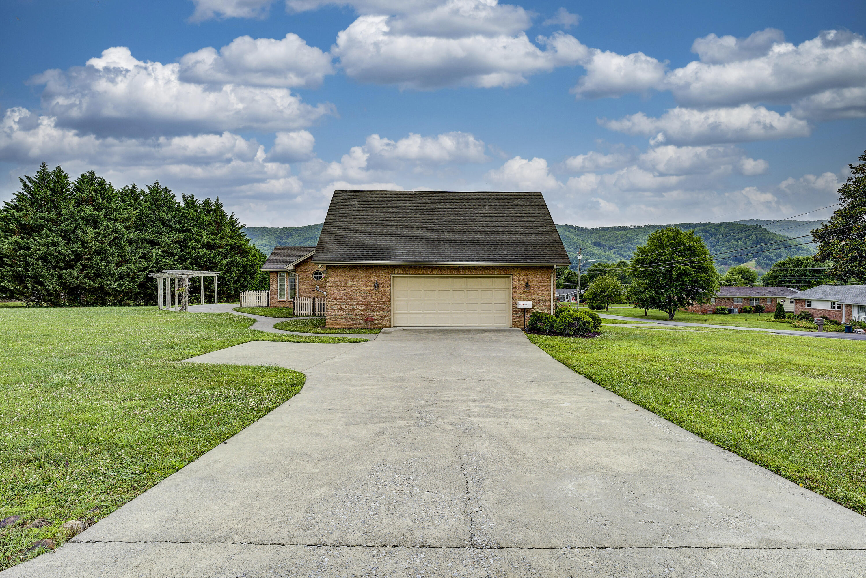 824 9th Street Erwin, TN 37650 - Photo 48 of 57 NinthStexteriorsSKY-3