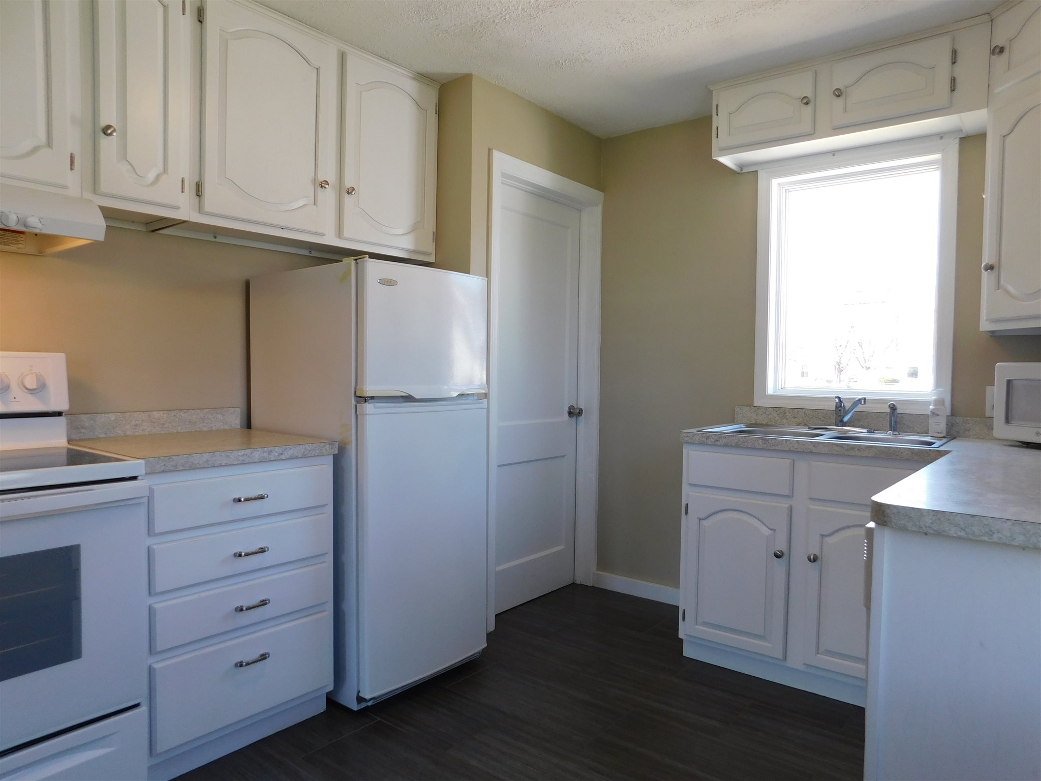 934 Wabash Avenue Rochester, IN 46975 - Photo 5 of 20 Gallery Image 5