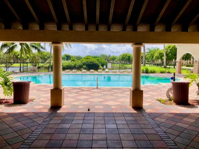 $2,100 | 2532 Centergate Drive, Unit 102, Miramar, FL 33025