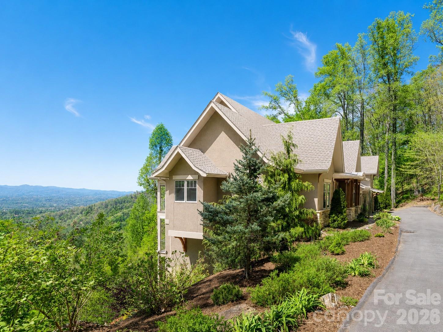 32 Timberwolf Court Asheville, NC 28804 - Photo 1 of 44