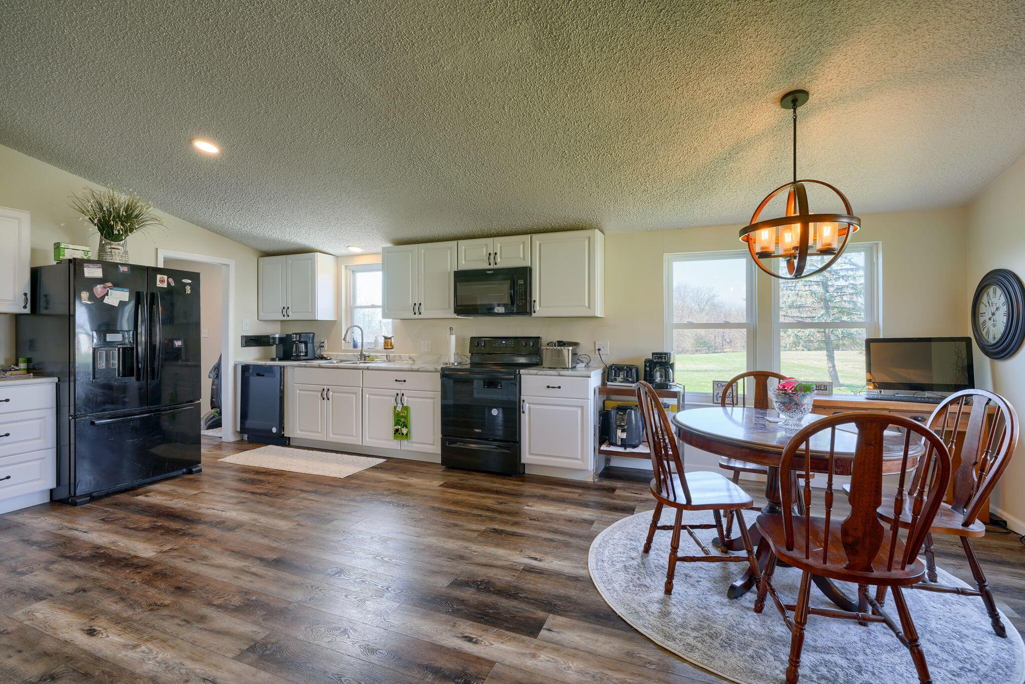 24045 Huber-Hitler Road Circleville, OH 43113 - Photo 14 of 30 Kitchen from Family room