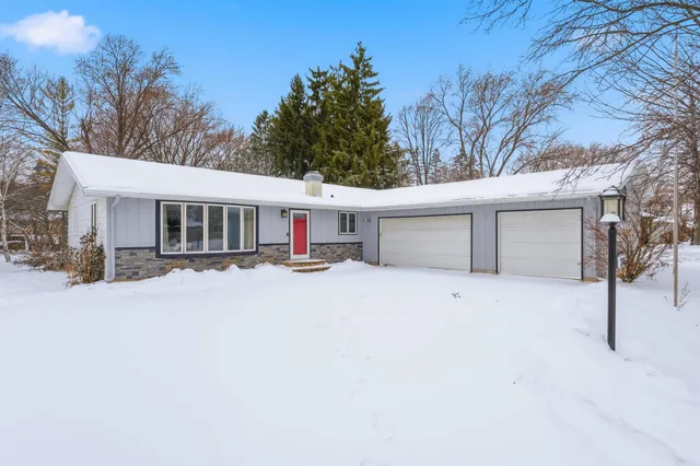 $340,000 | 3145 North Morrison Street, Appleton, WI 54911