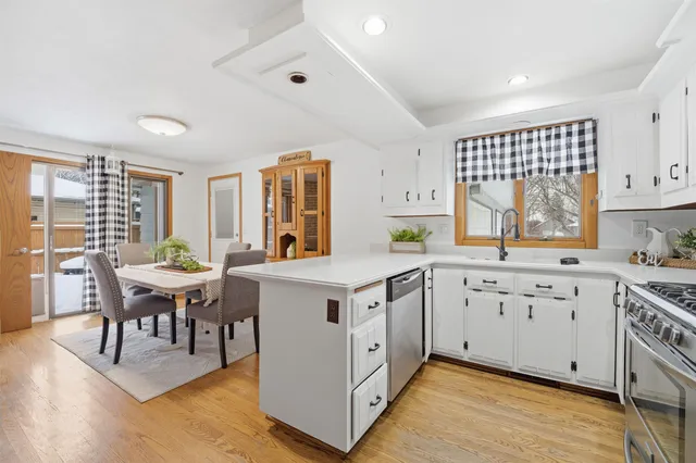 $340,000 | 3145 North Morrison Street, Appleton, WI 54911