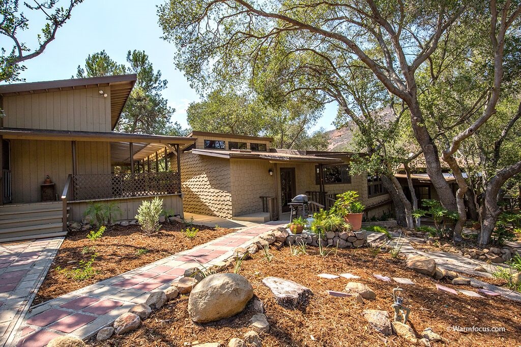 9043 Harmony Grove Road Escondido, CA 92029 - Photo 1 of 25 Gallery Image 1