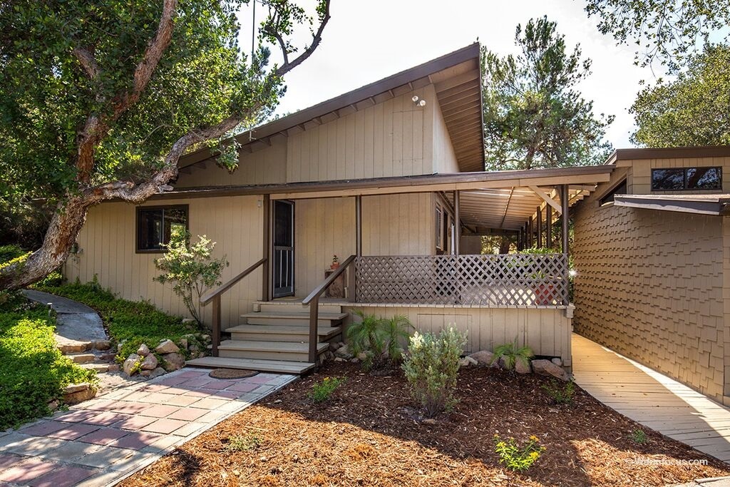 9043 Harmony Grove Road Escondido, CA 92029 - Photo 16 of 25 Gallery Image 16