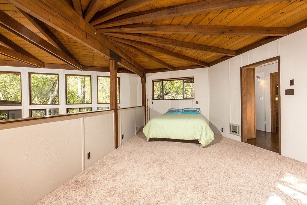 9043 Harmony Grove Road Escondido, CA 92029 - Photo 6 of 25 Gallery Image 6
