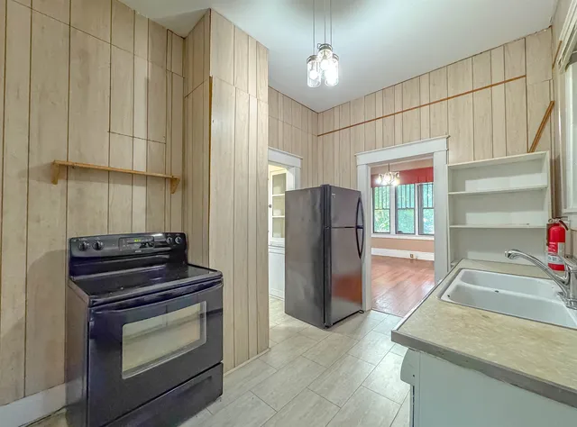 $380,000 | 128 North Bronough Street, Tallahassee, FL 32301